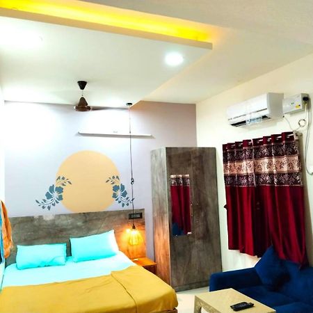 Asshappystayinn Hotel Tiruchirappalli Buitenkant foto