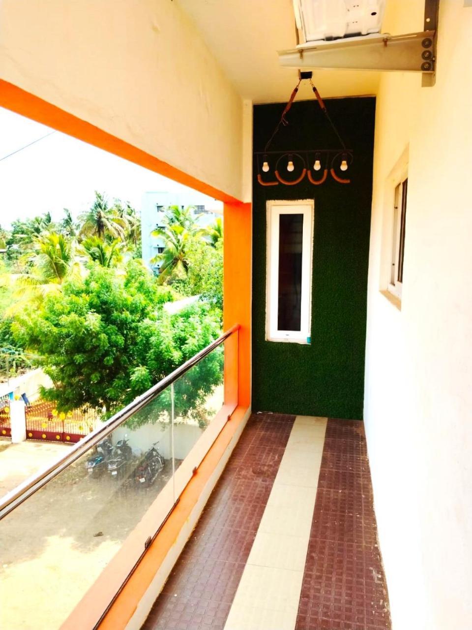 Asshappystayinn Hotel Tiruchirappalli Buitenkant foto