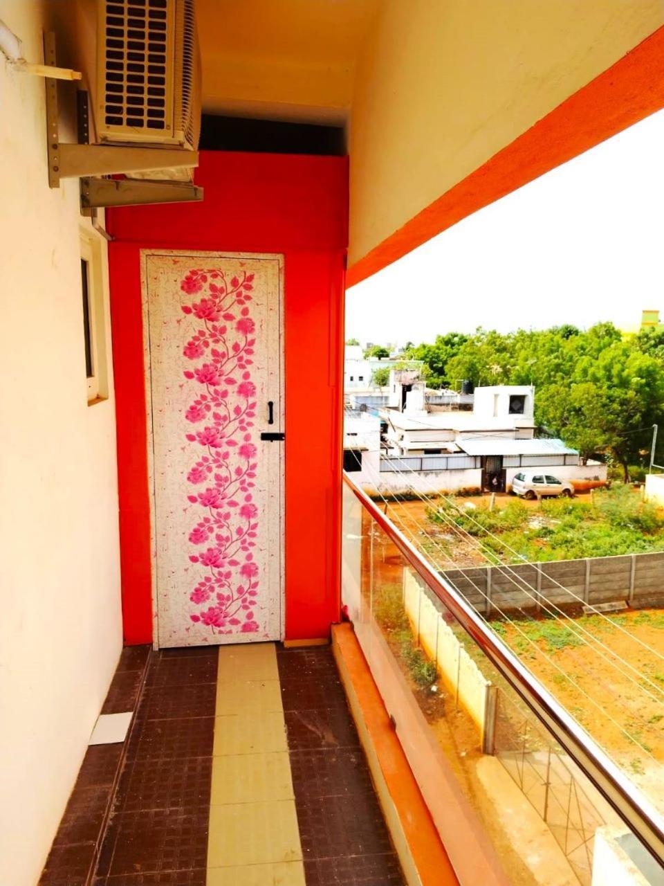 Asshappystayinn Hotel Tiruchirappalli Buitenkant foto