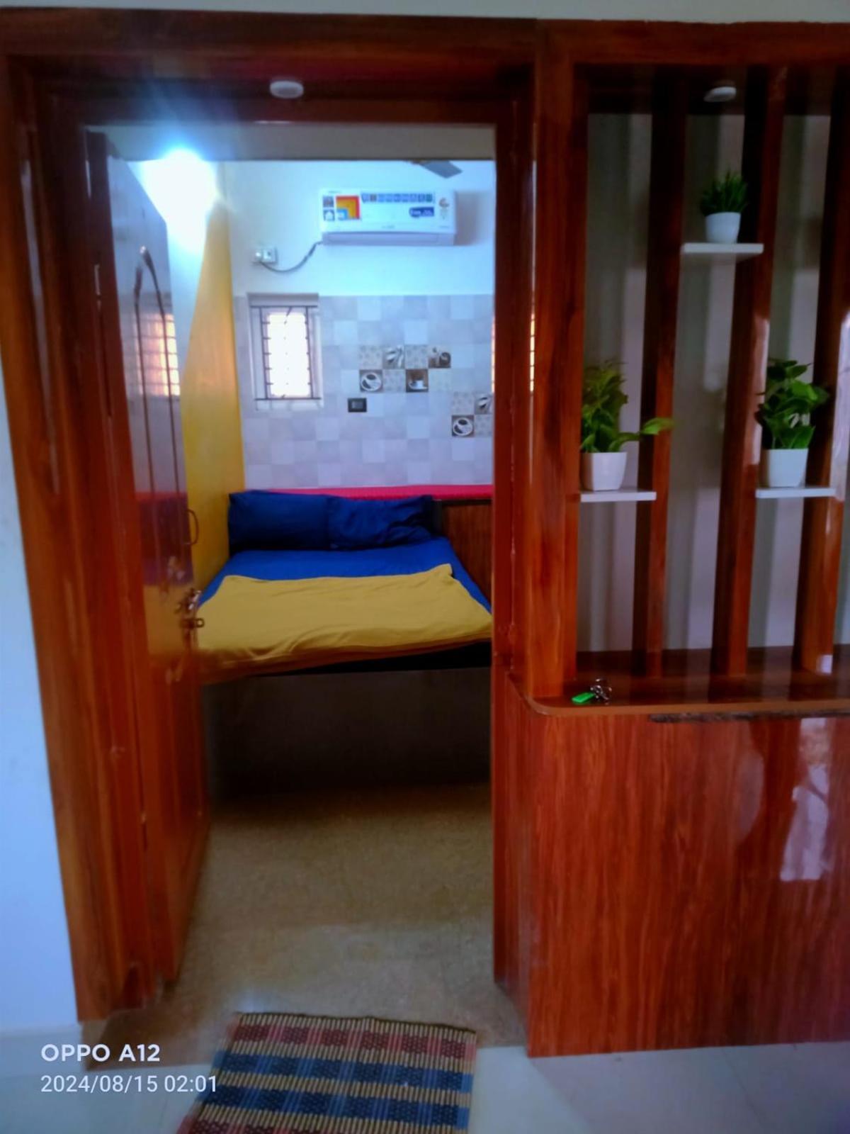 Asshappystayinn Hotel Tiruchirappalli Buitenkant foto